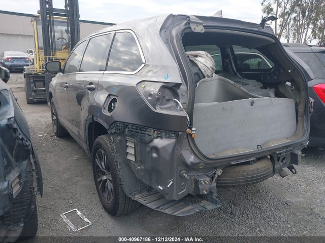 Toyota Highlander Xle V6 2016 5TDKKRFH0GS124765 Image 3