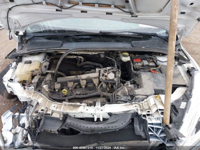 1FADP3K21HL224102 Ford FOCUS SE