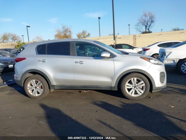 KNDPM3AC0J7317668 KIA Sportage Lx