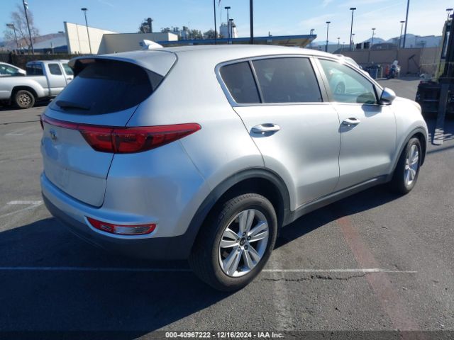 KNDPM3AC0J7317668 KIA Sportage Lx