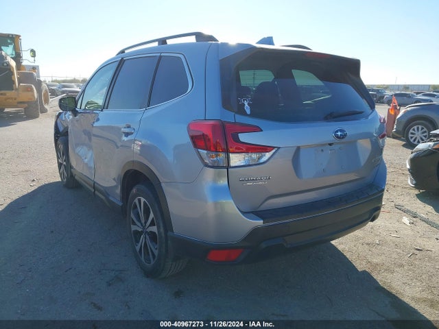 JF2SKASCXMH530663 Subaru Forester Limited