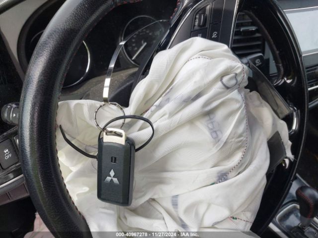 2020 MITSUBISHI OUTLANDER JA4AD3A38LZ003127 Photo 10