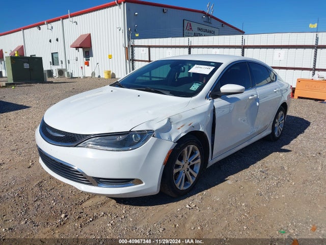 Chrysler 200 Limited 2015 1C3CCCAB3FN608469 Image 2