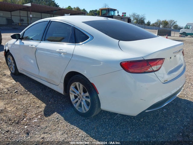 Chrysler 200 Limited 2015 1C3CCCAB3FN608469 Image 3