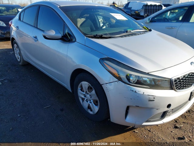 KIA FORTE LX 2017 3KPFK4A74HE087203 Image 6