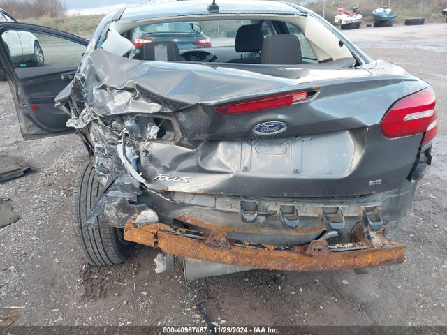 Ford FOCUS SE 2017 1FADP3F20HL316795 Image 6