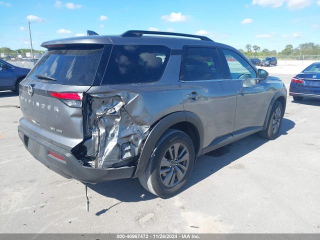 5N1DR3BC2RC255319 Nissan Pathfinder Sv 4wd