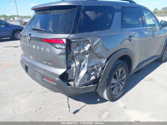 5N1DR3BC2RC255319 Nissan Pathfinder Sv 4wd