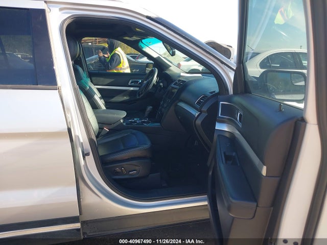Ford EXPLORER XLT 2016 1FM5K7D84GGD12358 Image 5