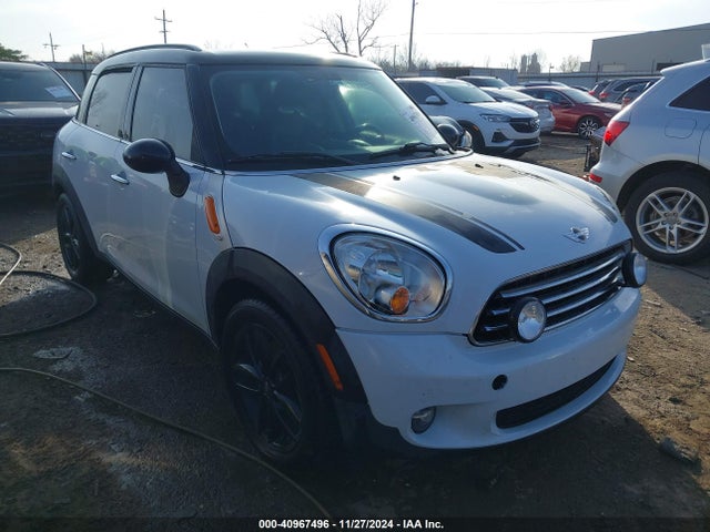 2013 MINI COUNTRYMAN WMWZB3C57DWM08697 Photo 0