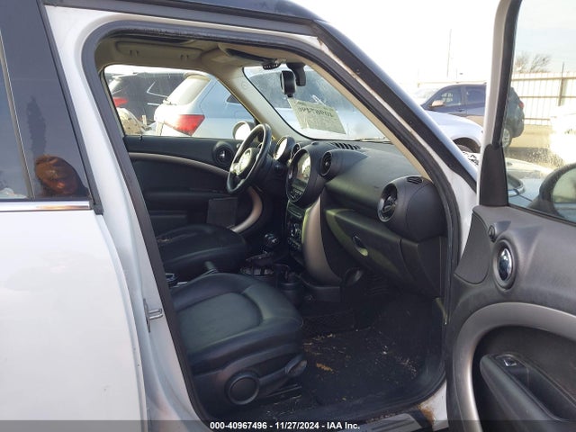 2013 MINI COUNTRYMAN WMWZB3C57DWM08697 Photo 4