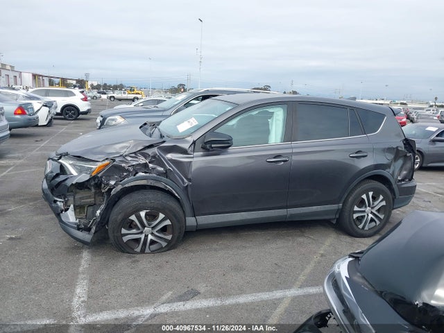 Toyota RAV4 LE 2017 2T3ZFREV0HW364263 Image 14