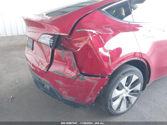 2023 TESLA MODEL Y 7SAYGDEE5PF839148 Photo 5