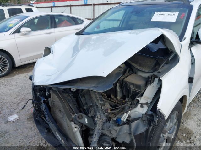 5XYPK4A5XJG418555 KIA Sorento 3.3l Sx