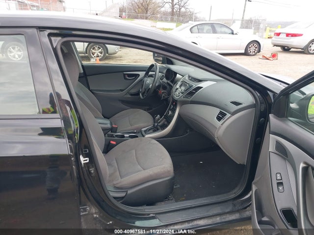 Hyundai ELANTRA SE 2014 5NPDH4AE9EH536774 Image 5