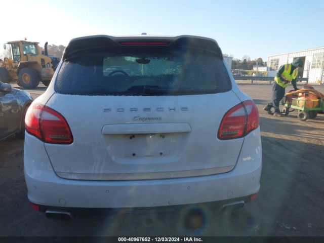 WP1AF2A27ELA44922 Porsche Cayenne Diesel Platinum Edition
