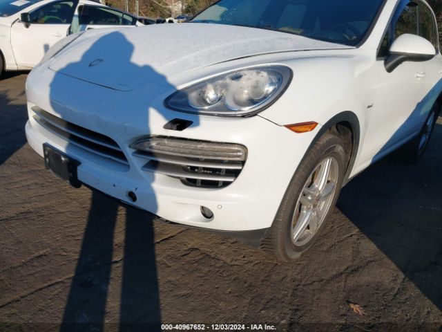 WP1AF2A27ELA44922 Porsche Cayenne Diesel Platinum Edition
