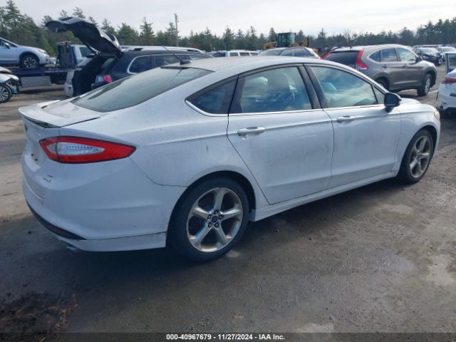 3FA6P0HD3GR149161 Ford FUSION SE