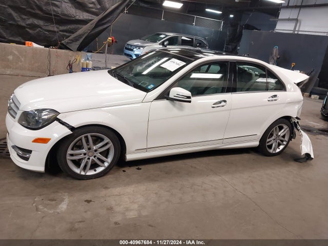 WDDGF8AB9EA912340 Mercedes-Benz C 300 Luxury 4matic/sport 4matic