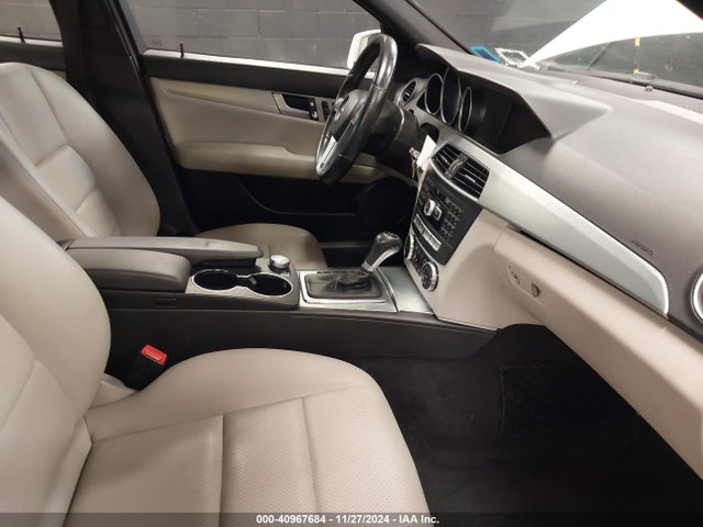 WDDGF8AB9EA912340 Mercedes-Benz C 300 Luxury 4matic/sport 4matic