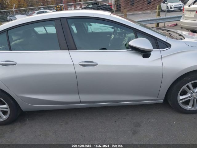 1G1BE5SM2H7236586 Chevrolet Cruze Lt Auto