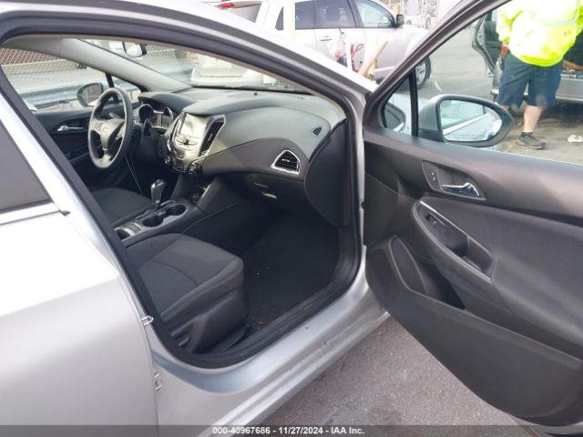 1G1BE5SM2H7236586 Chevrolet Cruze Lt Auto