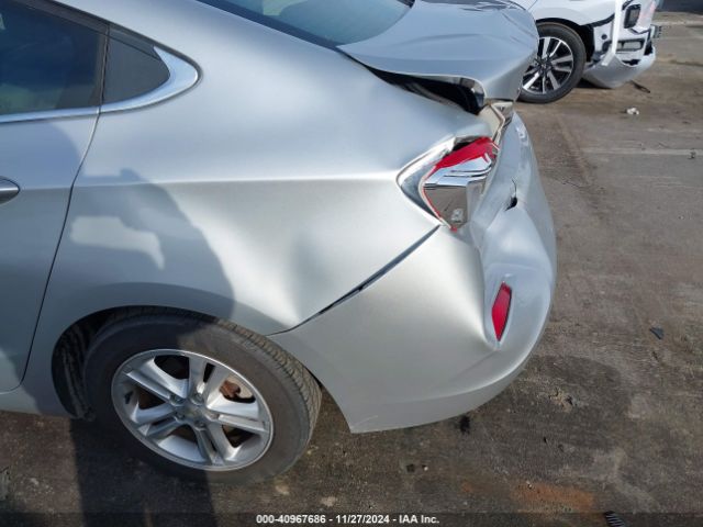 1G1BE5SM2H7236586 Chevrolet Cruze Lt Auto