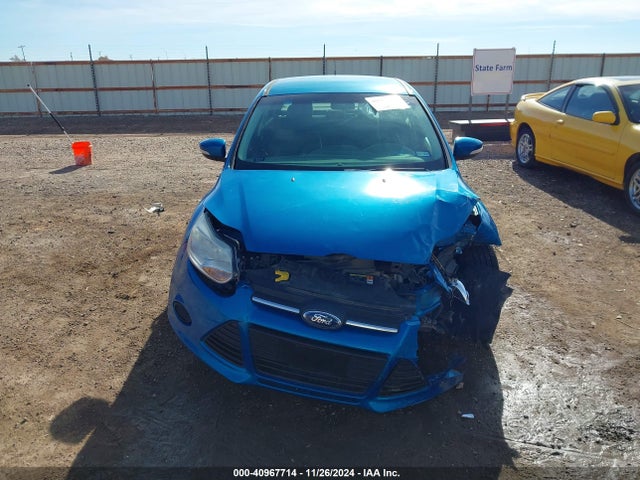 40967714 :رقم المزاد ، 1FADP3F2XDL362189 vin ، 2013 Ford Focus Se مزاد بيع