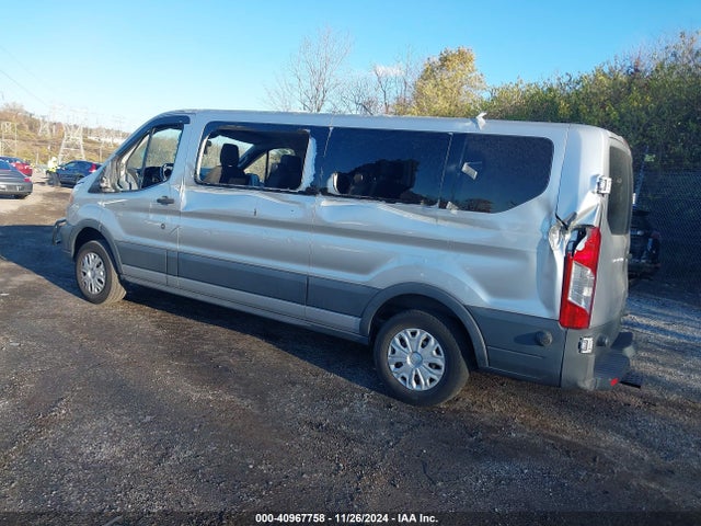 1FBZX2YM6HKB04972 Ford Transit-350 Xlt