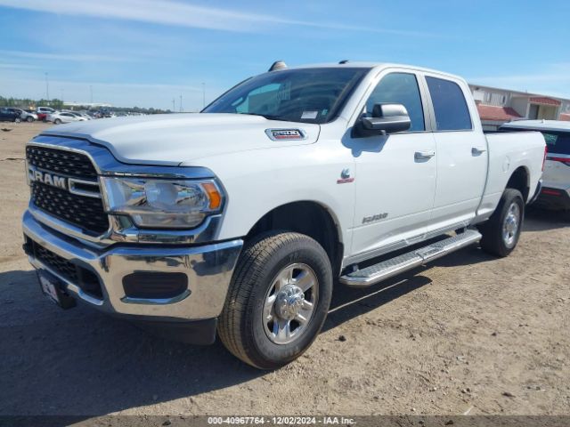 3C6UR5DL6NG436788 RAM 2500 Big Horn  4x4 6'4 Box
