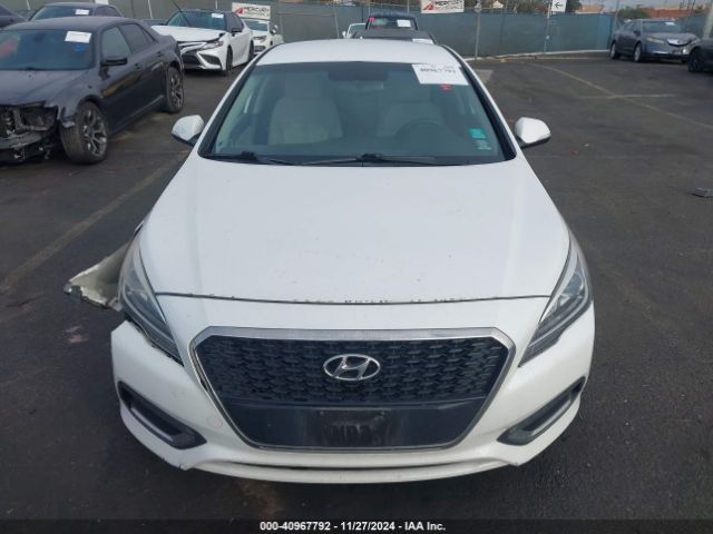 KMHE24L18GA036613 Hyundai Sonata Hybrid Se