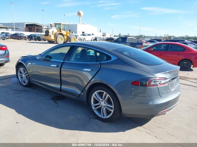2013 TESLA MODEL S 5YJSA1CN4DFP06768 Photo 2