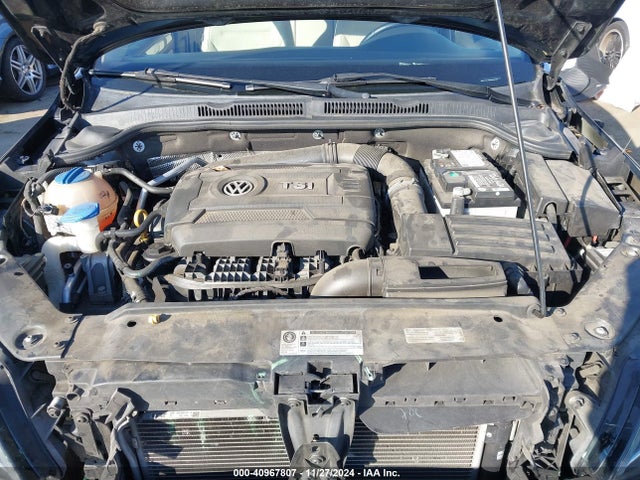 3VWD17AJ4FM309763 Volkswagen Jetta 1.8t Se