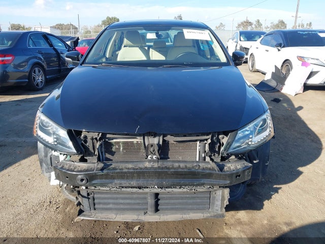 3VWD17AJ4FM309763 Volkswagen Jetta 1.8t Se