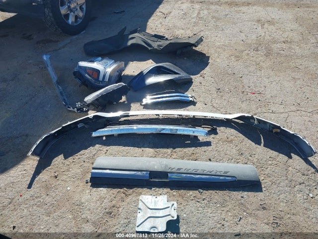 Ford F-150 Lariat 2024 1FTFW5L57RFA60526 Image 12