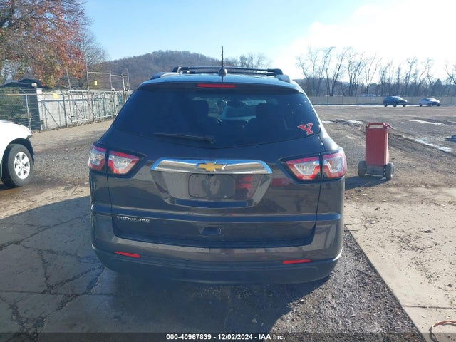 Chevrolet Traverse Ls 2017 1GNKRFKD6HJ197996 Image 16