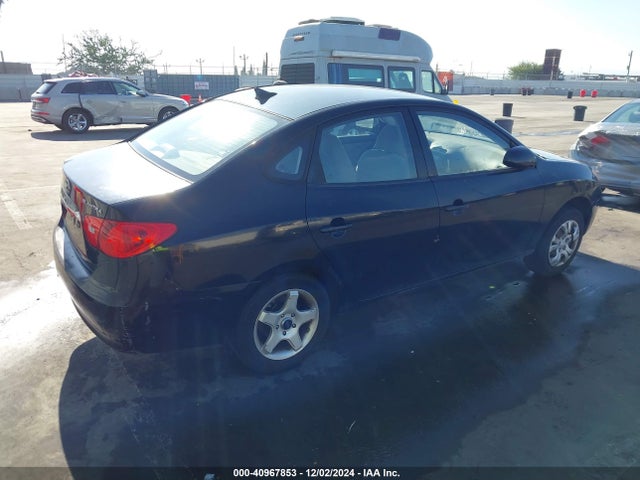 2010 HYUNDAI ELANTRA KMHDU4AD3AU188307 Photo 3