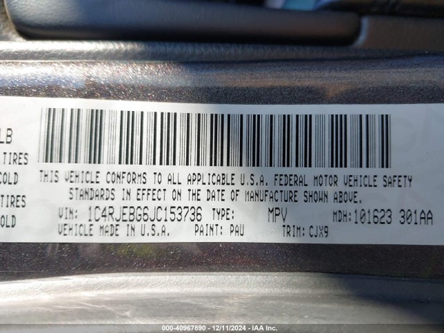 1C4RJEBG6JC153736 Jeep Grand Cherokee Limited 4x2