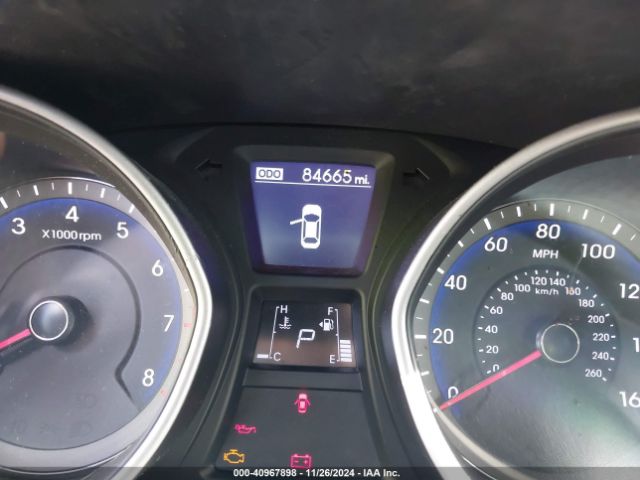 KMHD35LH1GU318893 Hyundai ELANTRA GT