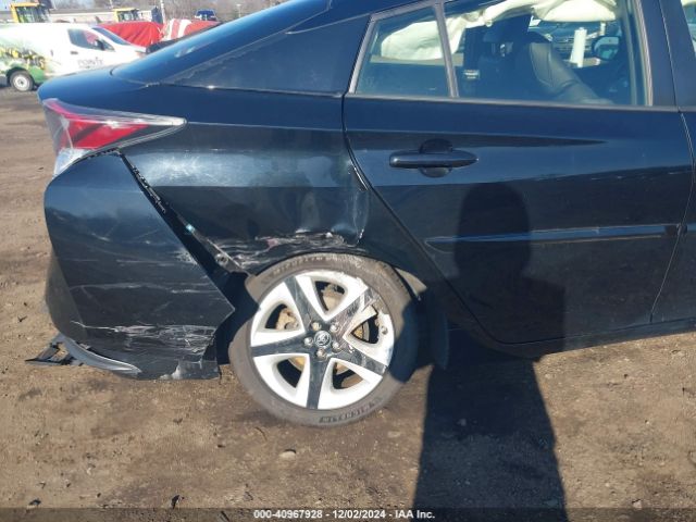 JTDKARFU7G3515302 Toyota Prius Three Touring
