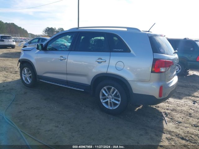 5XYKT3A63FG630201 KIA SORENTO LX
