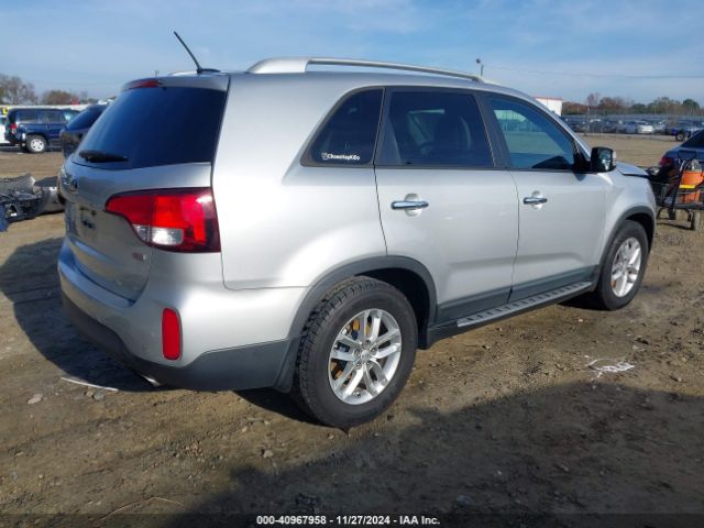 5XYKT3A63FG630201 KIA SORENTO LX