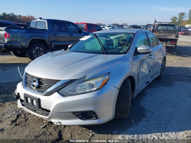Nissan Altima 2.5 Sl 2017 1N4AL3AP5HC285626 Image 2