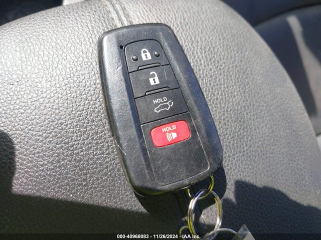 Toyota Rav4 Xle Premium 2019 2T3C1RFV6KC015961 Image 11