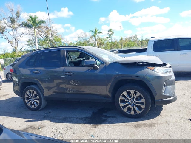 Toyota Rav4 Xle Premium 2019 2T3C1RFV6KC015961 Image 14