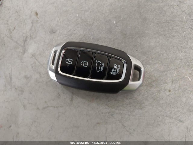 5NMS33AD3KH119117 Hyundai Santa Fe Sel Plus