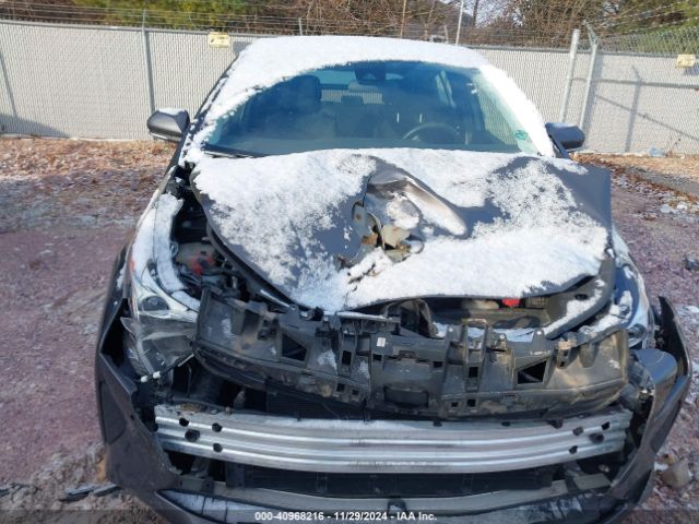 JTDKBRFU9H3578433 Toyota Prius Two