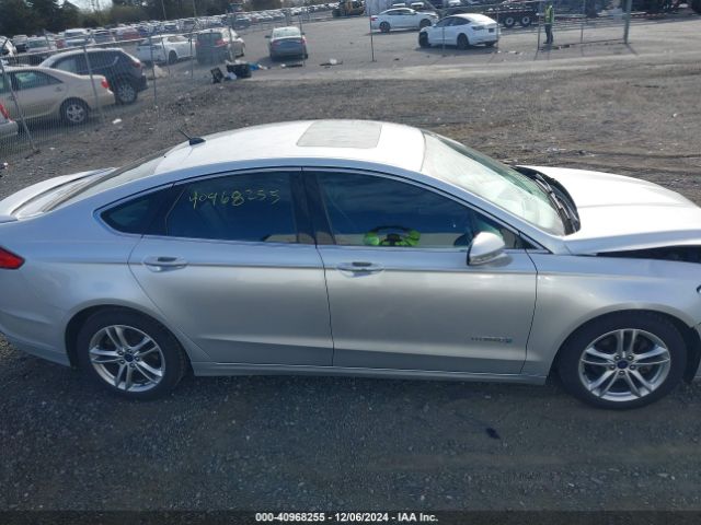 3FA6P0RU0GR288212 Ford Fusion Hybrid Titanium