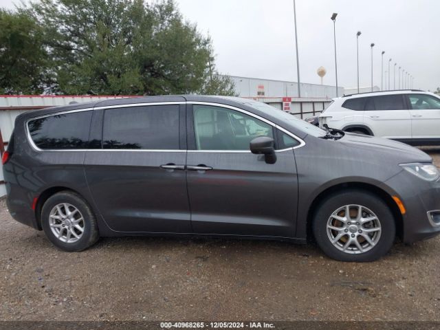 2C4RC1FG9LR200393 Chrysler Pacifica Touring