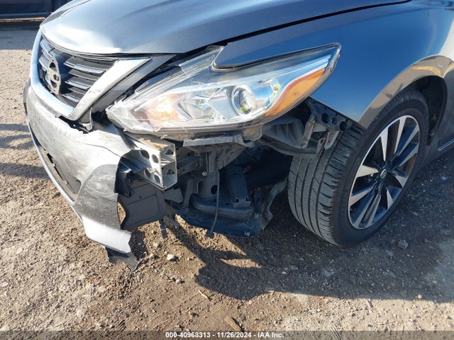 Nissan Altima 2.5 Sv 2018 1N4AL3AP3JC293536 Image 19